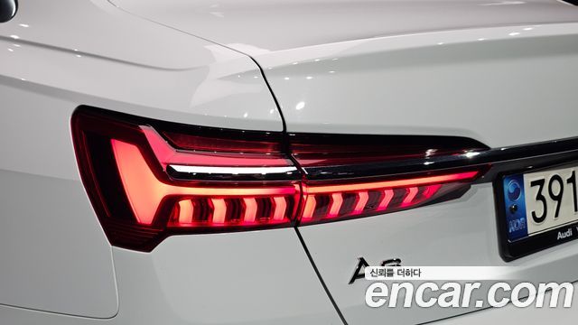 Audi A6 (C8) 45 TFSI Premium 2021 — фото 23