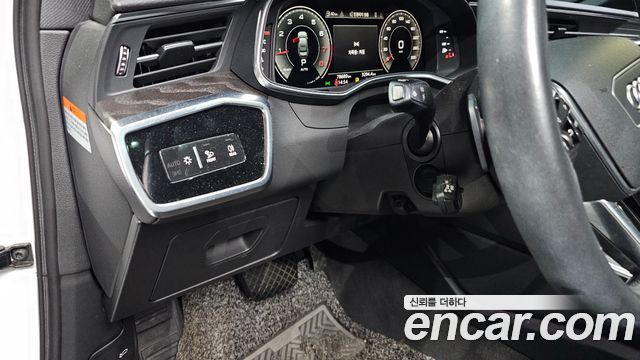 Audi A6 (C8) 45 TFSI Premium 2021 — фото 33