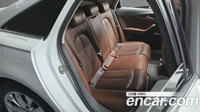 Audi A6 35 TDI Premium C7 2016 — фото 12