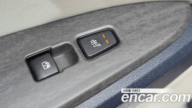 Kia Sportage (V) LPG 2.0 2WD Signature 2023 — фото 18