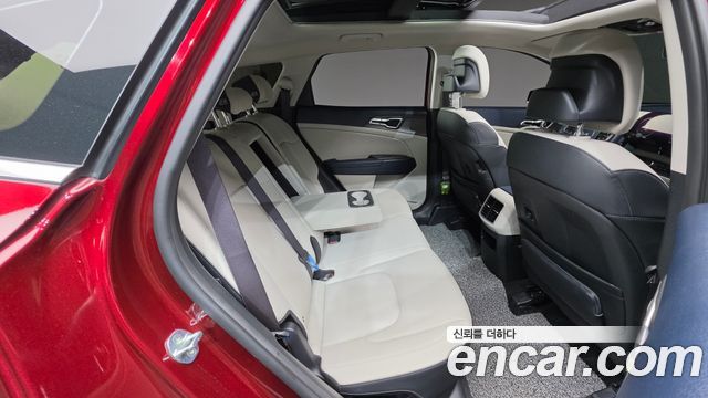 Kia Sportage (V) LPG 2.0 2WD Signature 2023 — фото 19
