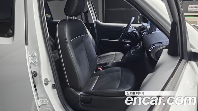 Hyundai Casper The Essential Light 2024 — фото 26