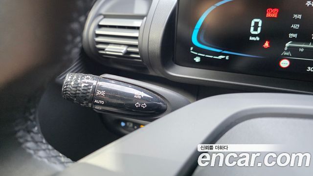 Hyundai Casper The Essential Light 2024 — фото 29