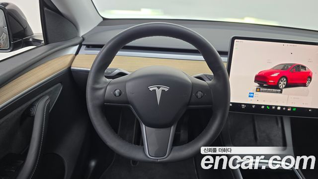 Tesla Model Y RWD 2023 — фото 13