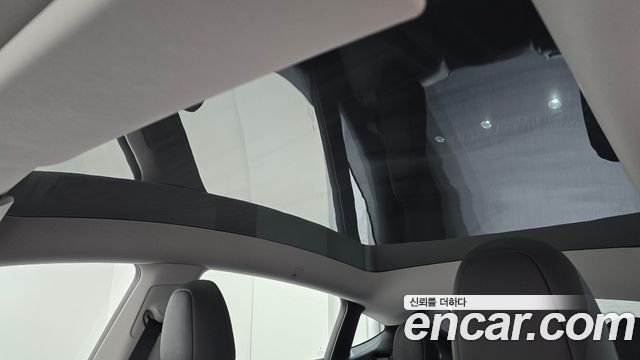 Tesla Model Y RWD 2023 — фото 20