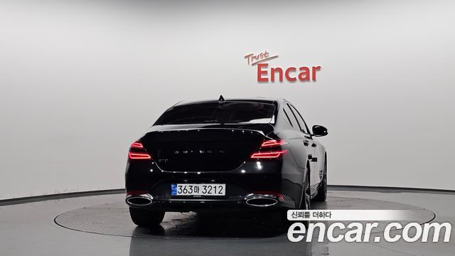 Genesis G70 Gasoline 2.0T 2WD 2022 — фото 4