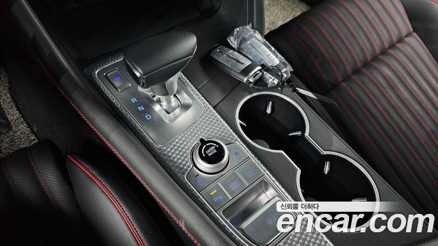 Genesis G70 Gasoline 2.0T 2WD 2022 — фото 9