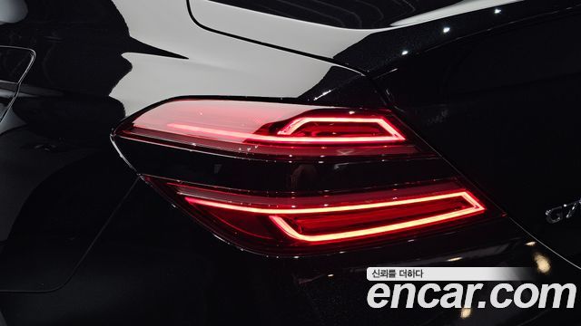 Genesis G70 Gasoline 2.0T 2WD 2022 — фото 23