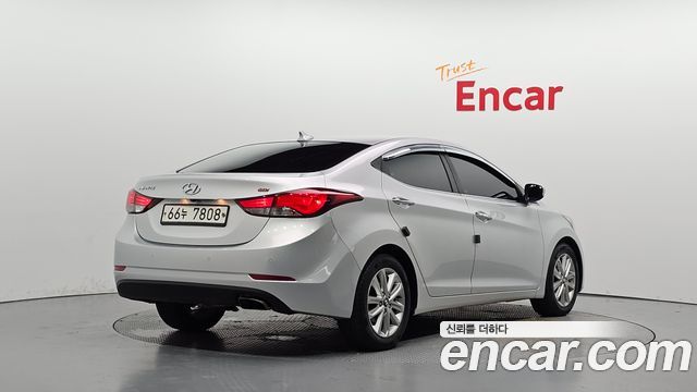 Hyundai Avante 1.6 GDi Modern Standard 2015 — фото 2