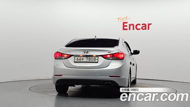 Hyundai Avante 1.6 GDi Modern Standard 2015 — фото 4