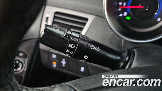 Hyundai Avante 1.6 GDi Modern Standard 2015 — фото 14