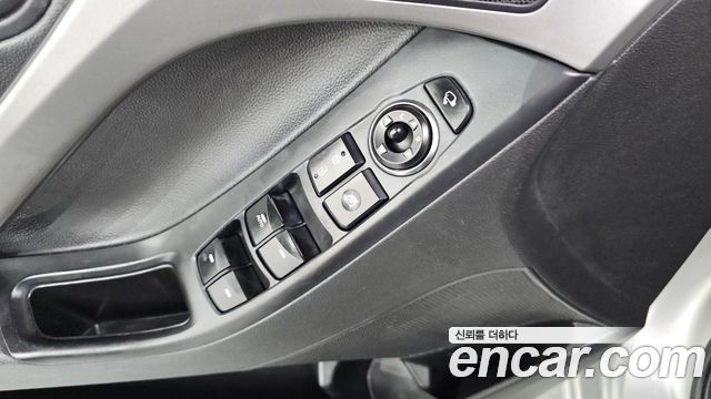 Hyundai Avante 1.6 GDi Modern Standard 2015 — фото 16