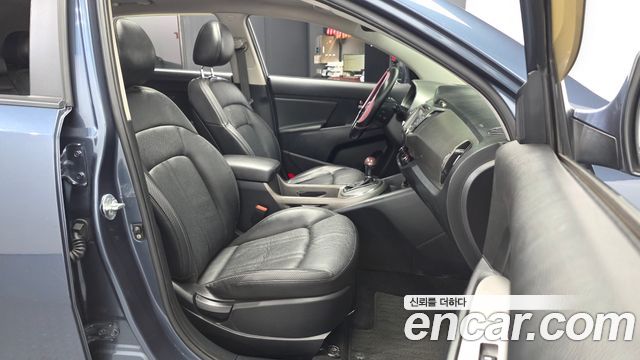 Kia Sportage R Diesel 2WD Prestige 2014 — фото 11