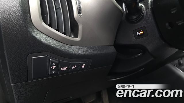 Kia Sportage R Diesel 2WD Prestige 2014 — фото 18
