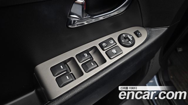Kia Sportage R Diesel 2WD Prestige 2014 — фото 28