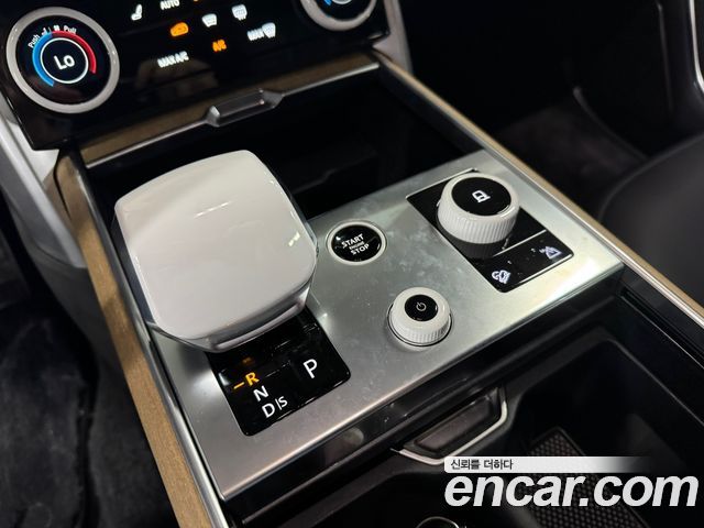 Land Rover Range Rover (V) P530 SV Long Wheel Base 2023 — фото 10