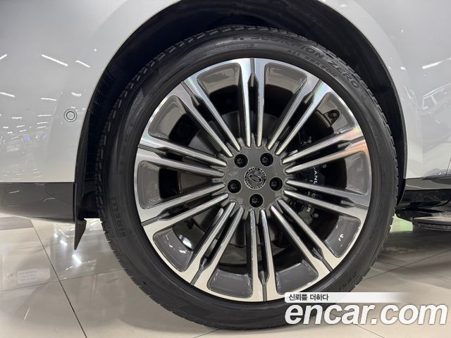 Land Rover Range Rover (V) P530 SV Long Wheel Base 2023 — фото 20