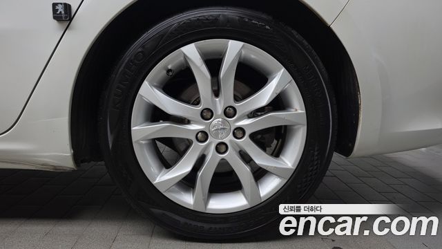 Peugeot 508 1.6 e-HDi Active First Generation 2015 — фото 5