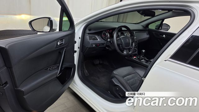 Peugeot 508 1.6 e-HDi Active First Generation 2015 — фото 10