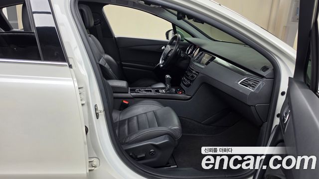 Peugeot 508 1.6 e-HDi Active First Generation 2015 — фото 11