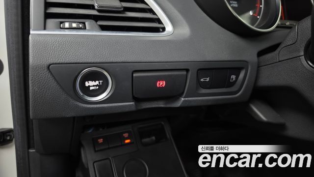 Peugeot 508 1.6 e-HDi Active First Generation 2015 — фото 14