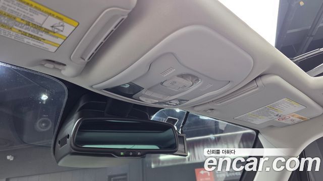 Jeep Renegade 1.3 Limited 2022 — фото 30
