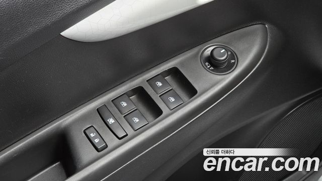 Chevrolet Next Spark LTZ 2016 — фото 27