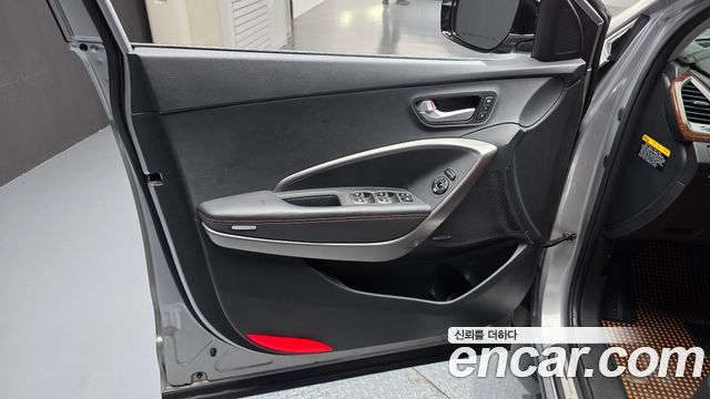 Hyundai Maxcruise Diesel(e-VGT) 2.2 4WD Exclusive Special 2015 — фото 24