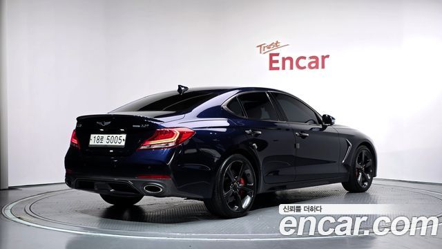 Genesis G70 2.0T Supreme 2018 — фото 2