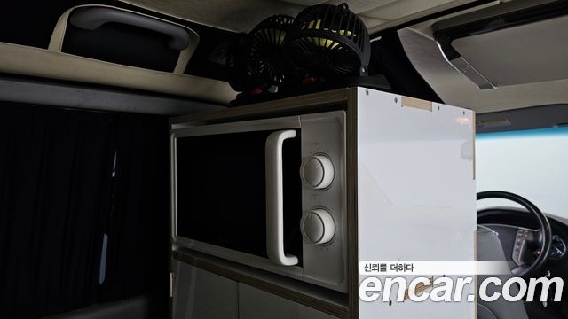 Hyundai Grand Starex Camping car 2018 — фото 24