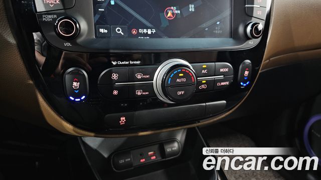 Kia Soul 1.6 GDi Noblesse 2017 — фото 17