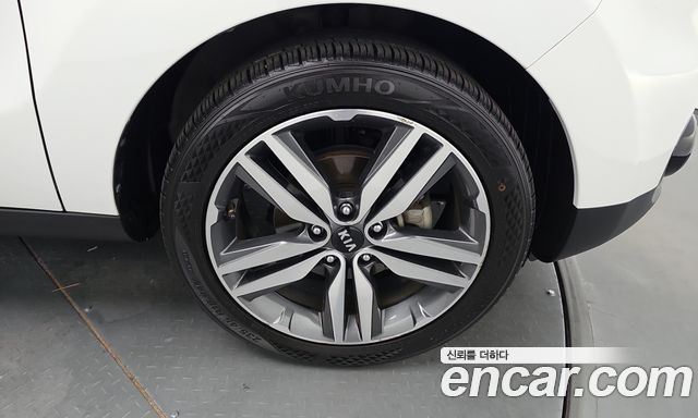 Kia Soul 1.6 GDi Noblesse 2017 — фото 21