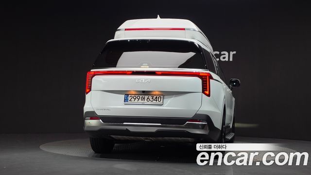 Kia Carnival (IV) Gasoline 7-Seater Hi Limousine Signature 2025 — фото 4