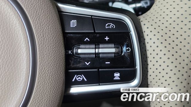Kia Carnival (IV) Gasoline 7-Seater Hi Limousine Signature 2025 — фото 16