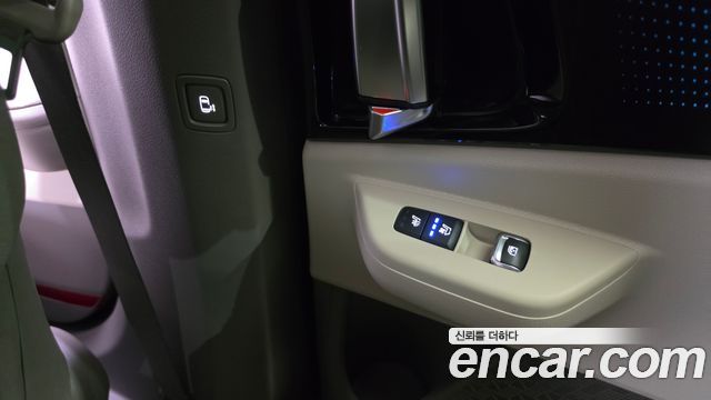 Kia Carnival (IV) Gasoline 7-Seater Hi Limousine Signature 2025 — фото 30