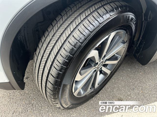 Renault Korea QM6 2.0 LPe LE Signature 2WD 2022 — фото 5