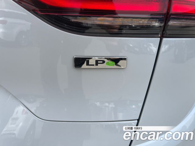 Renault Korea QM6 2.0 LPe LE Signature 2WD 2022 — фото 24