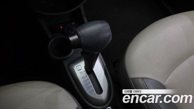 Chevrolet Spark LS Star 2012 — фото 9