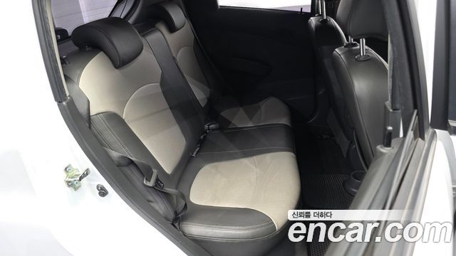 Chevrolet Spark LS Star 2012 — фото 12