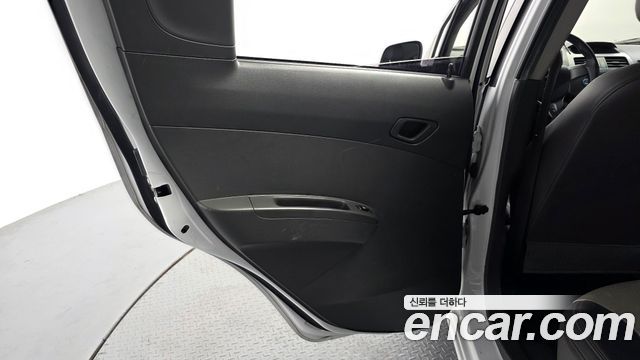 Chevrolet Spark LS Star 2012 — фото 25