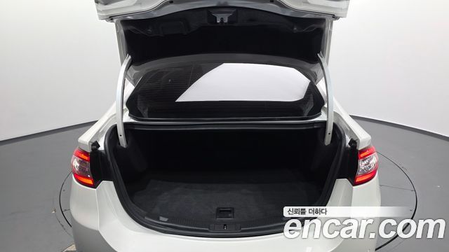 Ford Mondeo (IV) 2.0 Titanium 2017 — фото 20