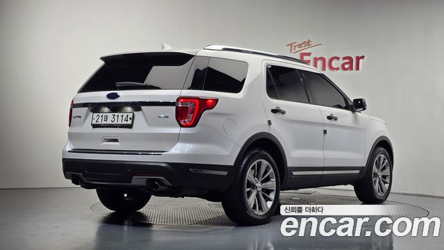 Ford Explorer 2.3 Limited 4WD 5th 2018 — фото 2