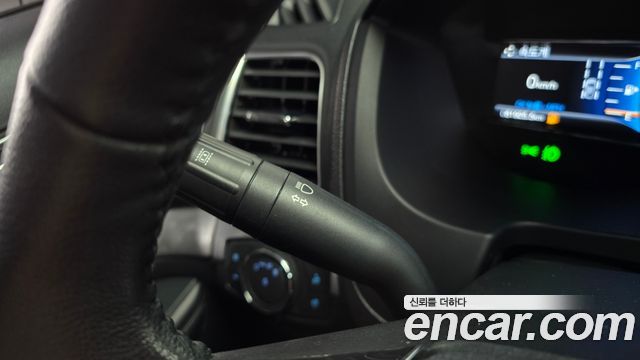 Ford Explorer 2.3 Limited 4WD 5th 2018 — фото 29