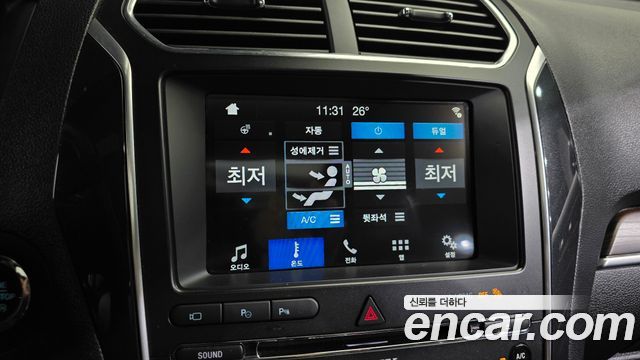 Ford Explorer 2.3 Limited 4WD 5th 2018 — фото 34
