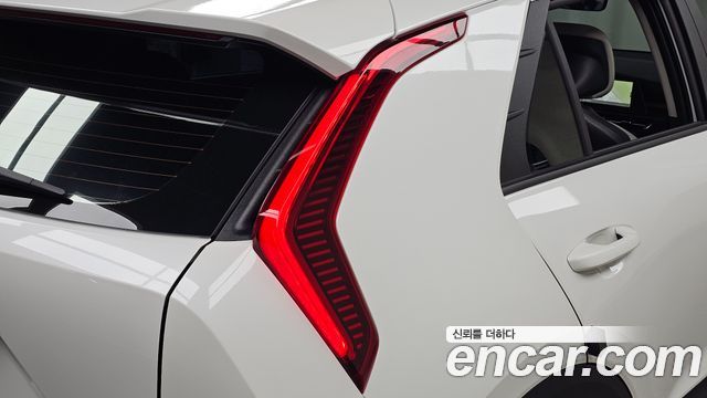 Kia Niro Prestige 2025 — фото 23