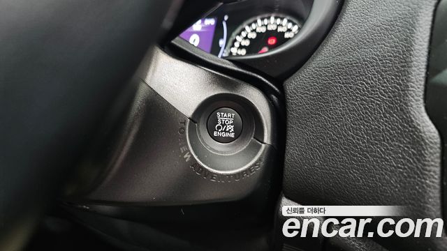 Jeep Renegade 2.4 Longitude 2018 — фото 28