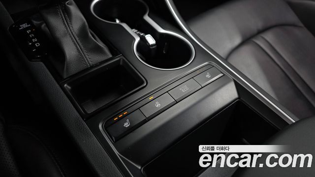 Kia K5 (III) 2.0 LPI(Renter car) Strandard 2023 — фото 18