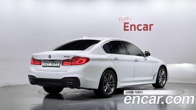BMW 5 Series (G30) 530i M Sport Package Plus 2018 — фото 2