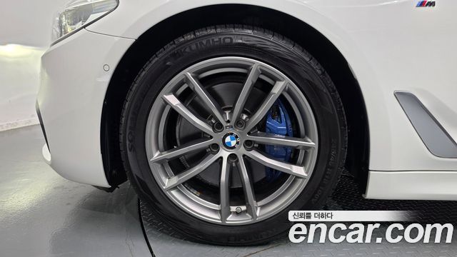 BMW 5 Series (G30) 530i M Sport Package Plus 2018 — фото 5
