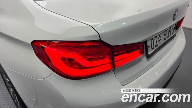 BMW 5 Series (G30) 530i M Sport Package Plus 2018 — фото 23